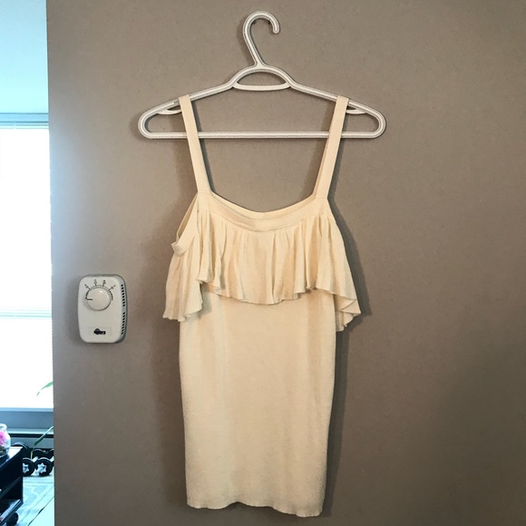 2 for $20🔥Express white cold shoulder top - Picture 3 of 3